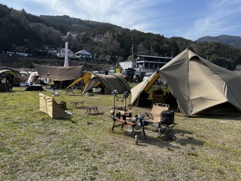 シーニックキャンプ　　　　　　　　　　　　　　　１００人でキャンプをしよう‼（３月）